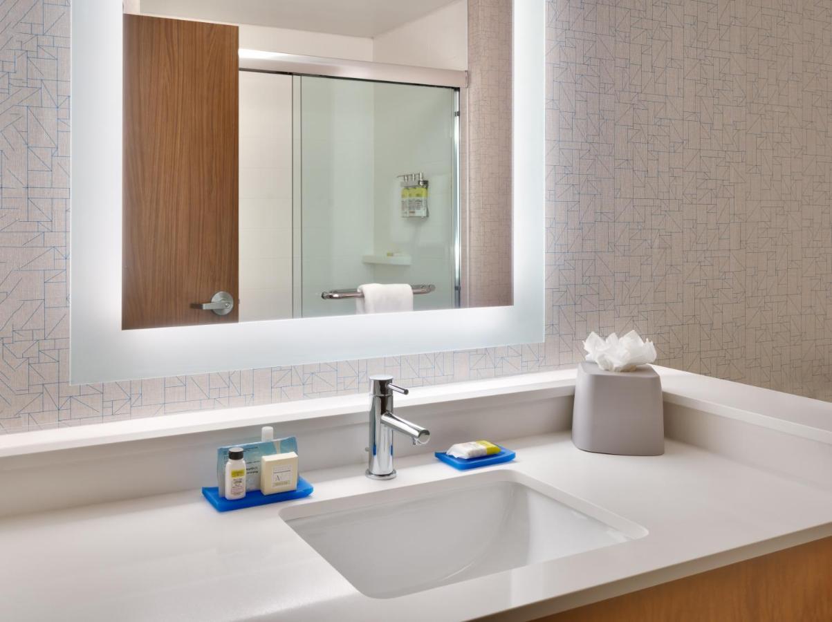 Holiday Inn Express & Suites - Gainesville I-75, An Ihg Hotel Luaran gambar