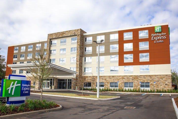 Holiday Inn Express & Suites - Gainesville I-75, An Ihg Hotel Luaran gambar